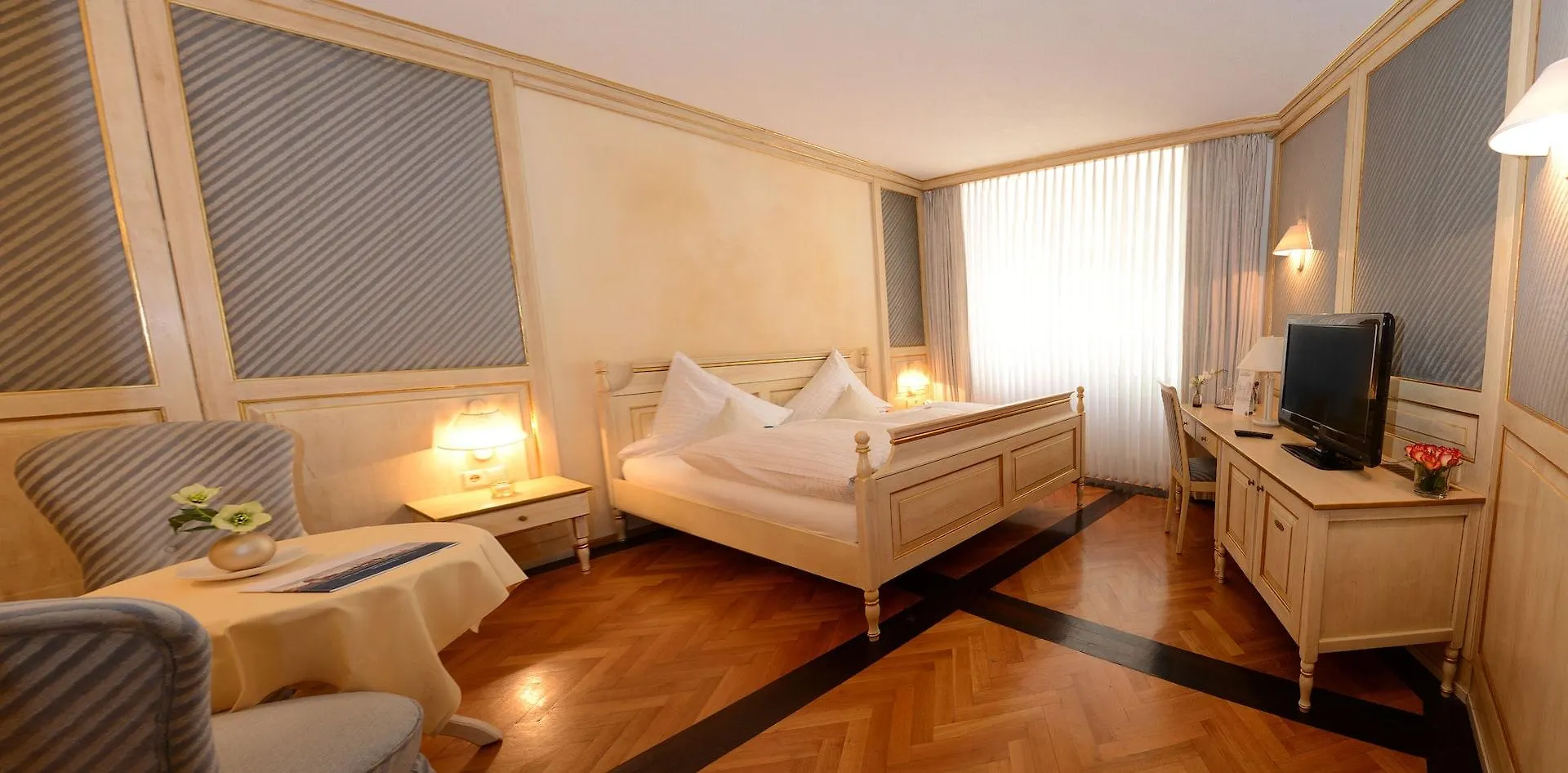 Hotel Deutsches Haus Dinkelsbühl
