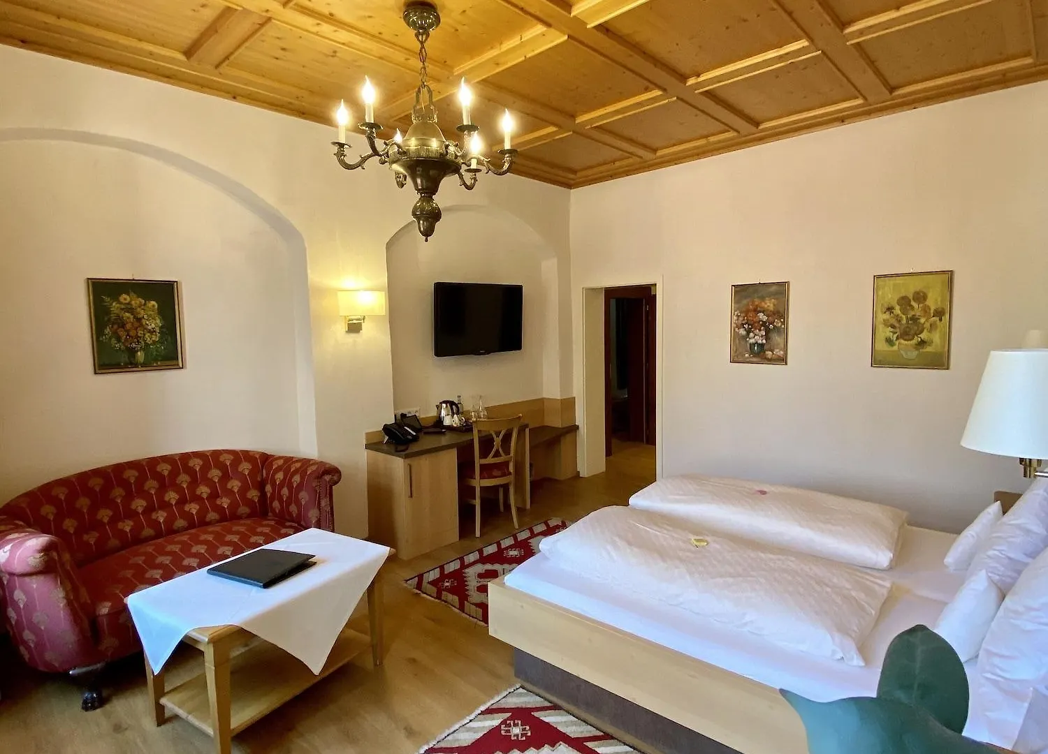 Hotel Deutsches Haus Dinkelsbühl 4*,  Γερμανία